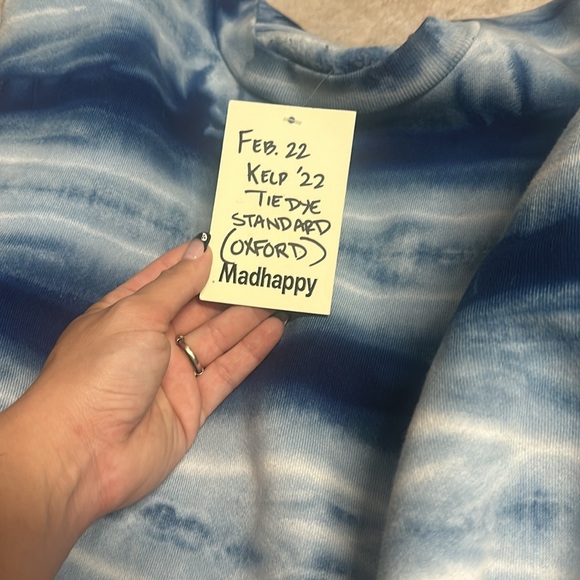 Madhappy size large new with tags pull over - Picture 3 of 4